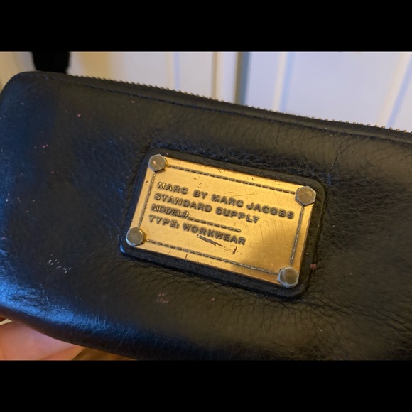 Marc by Marc Jacobs wallet - Picture 1 of 6